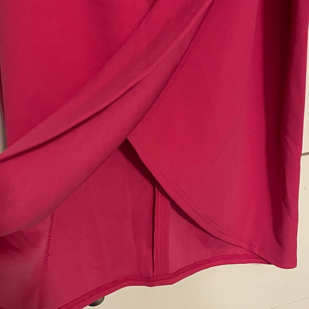 Elegant Pink Draped Dress - Picture 5 of 6